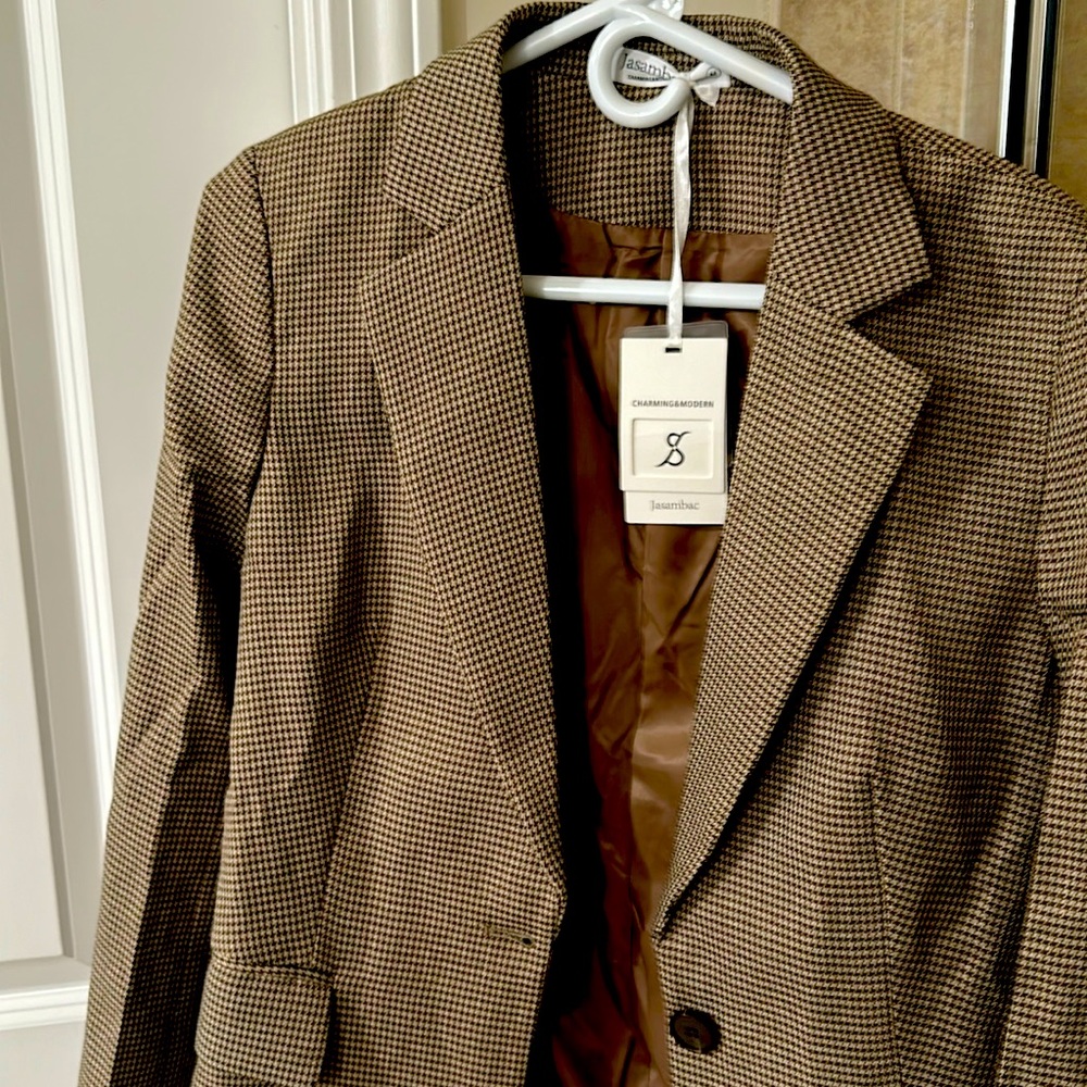 Women office work jacket brand new please ask for more details